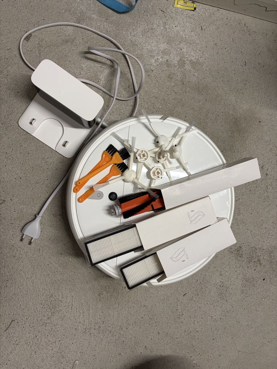 Xiaomi Aspirapolveri & Accessori: Mi Robot Vacuum-Mop – Usato da Bülach venduto da CAMPTIVITY 2