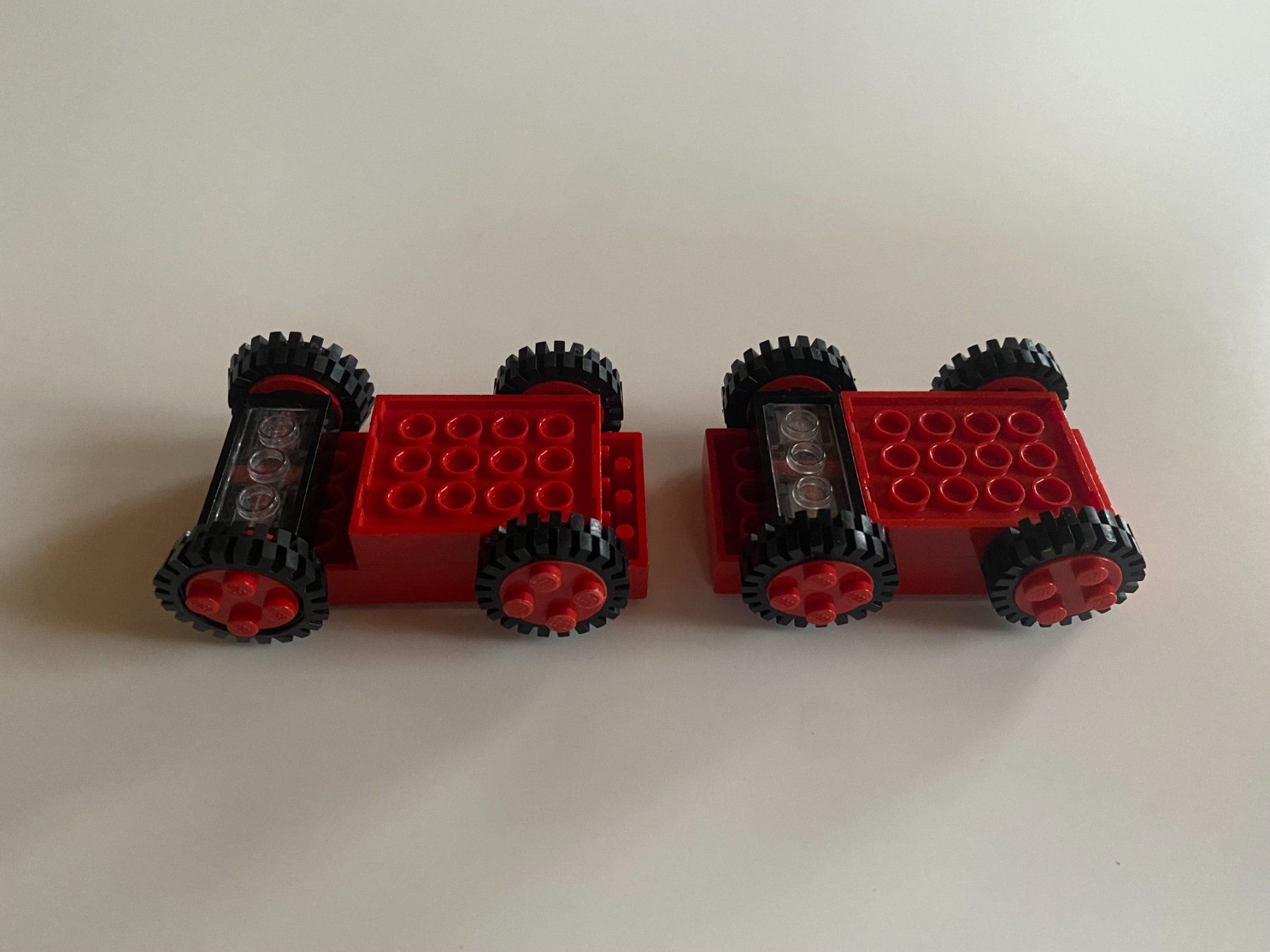 Lego Giocattoli: LEGO - 2 - RUCKZIEHMOTOREN – Usato da Gelterkinden venduto da ajdt4 1