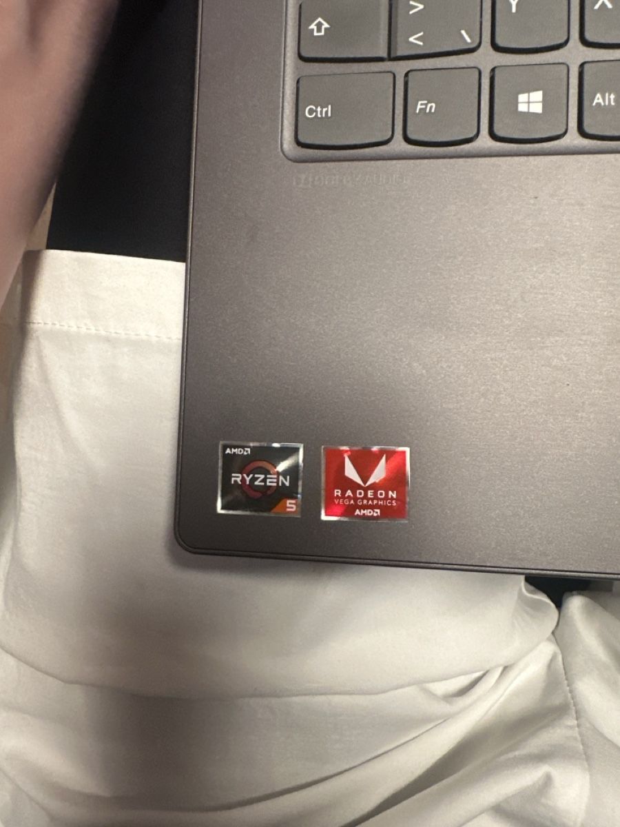 Lenovo Notebook: Lenovo IdeaPad C340-14API Convertible Laptop / Touchscreen – Usato da Bern venduto da chr_mz7v 2