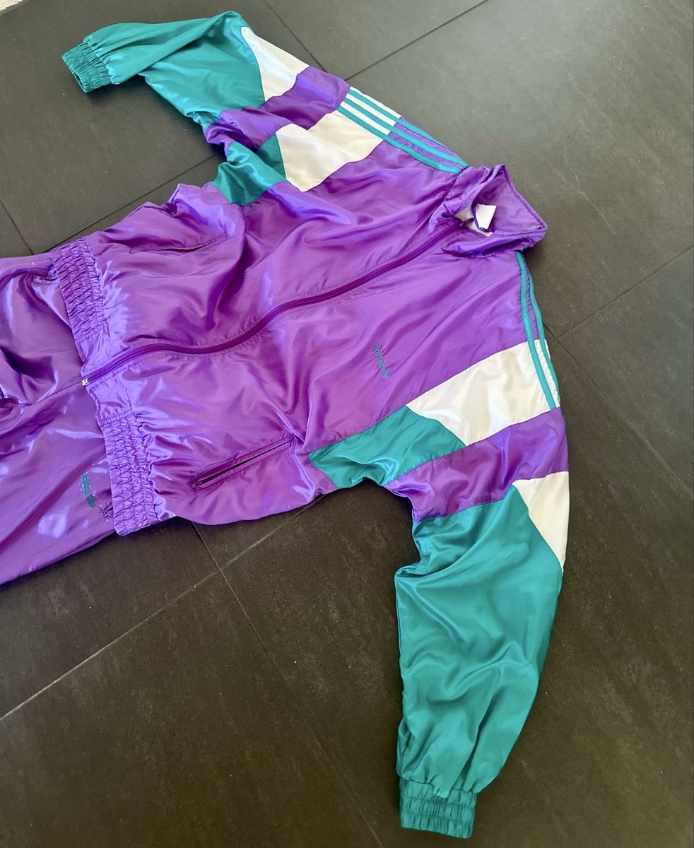 Adidas Completi: Vintage Adidas Trainingsanzug – Usato da Bern venduto da ACR12 3