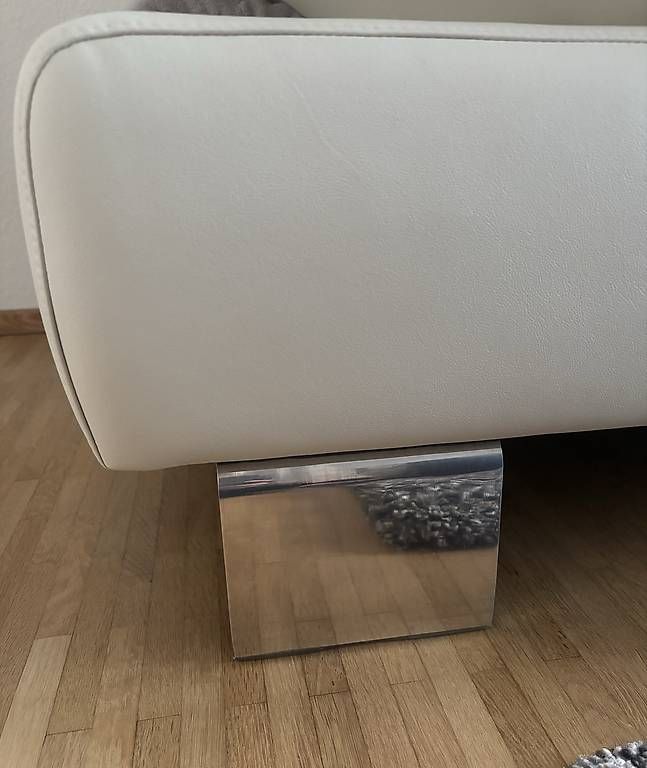 Divani: Hochwertiges Echtleder-Sofa  cremeweiß – Usato da Basel venduto da Vanessa_1506 1