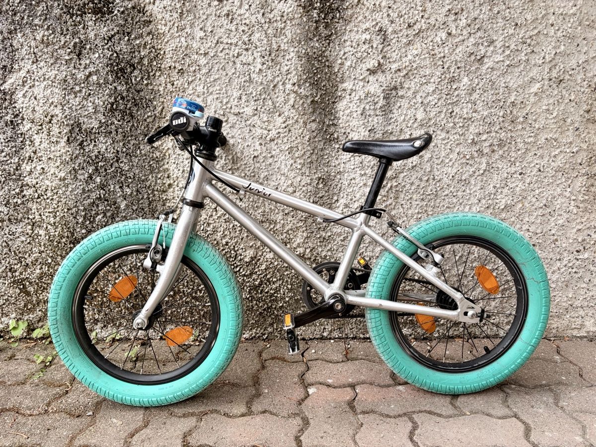 Velos: Kindervelo 16 Zoll - Junior - – Gebraucht aus Zürich von CrutchesNS 1