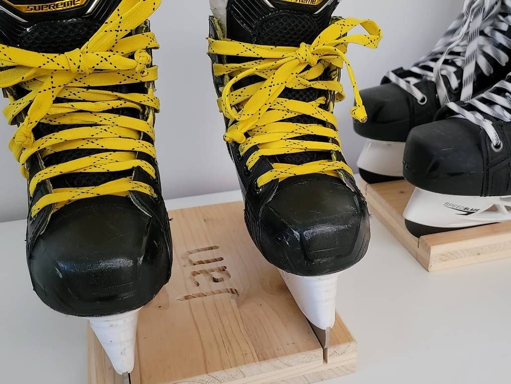 Guardaroba: Schlittschuh Brett , Schliffschuh Brättli – Usato da Hägendorf venduto da Marco24