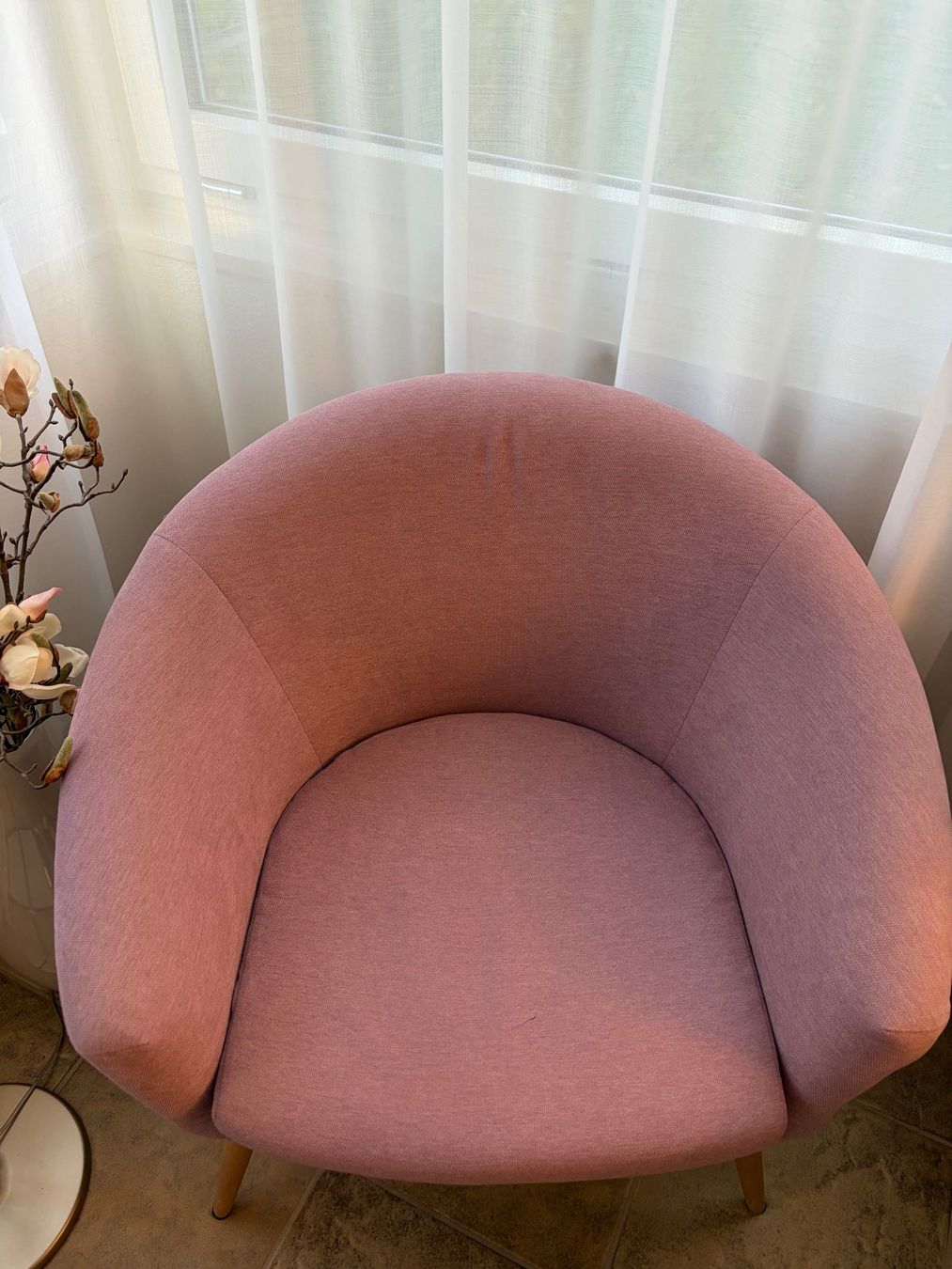 Micasa Fauteuils: Violetter Sessel mit passendem Samtkissen – D'occasion à Rüschlikon par chr_2dl6 1
