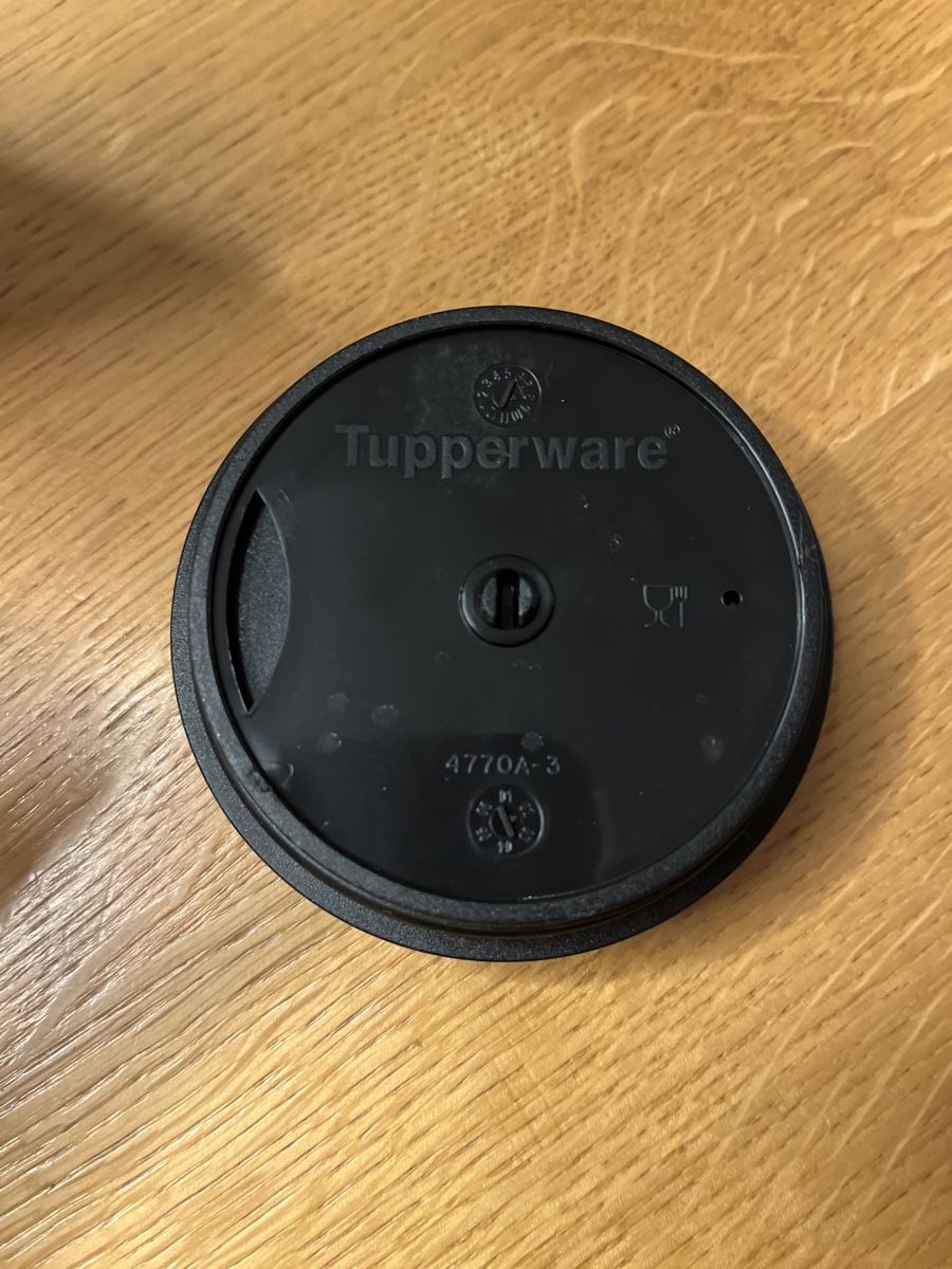 Tupperware Gourdes & Thermos: Tupperware Thermobecher NEU – Neuf (Voir description) à Diepoldsau par Sonne14 2