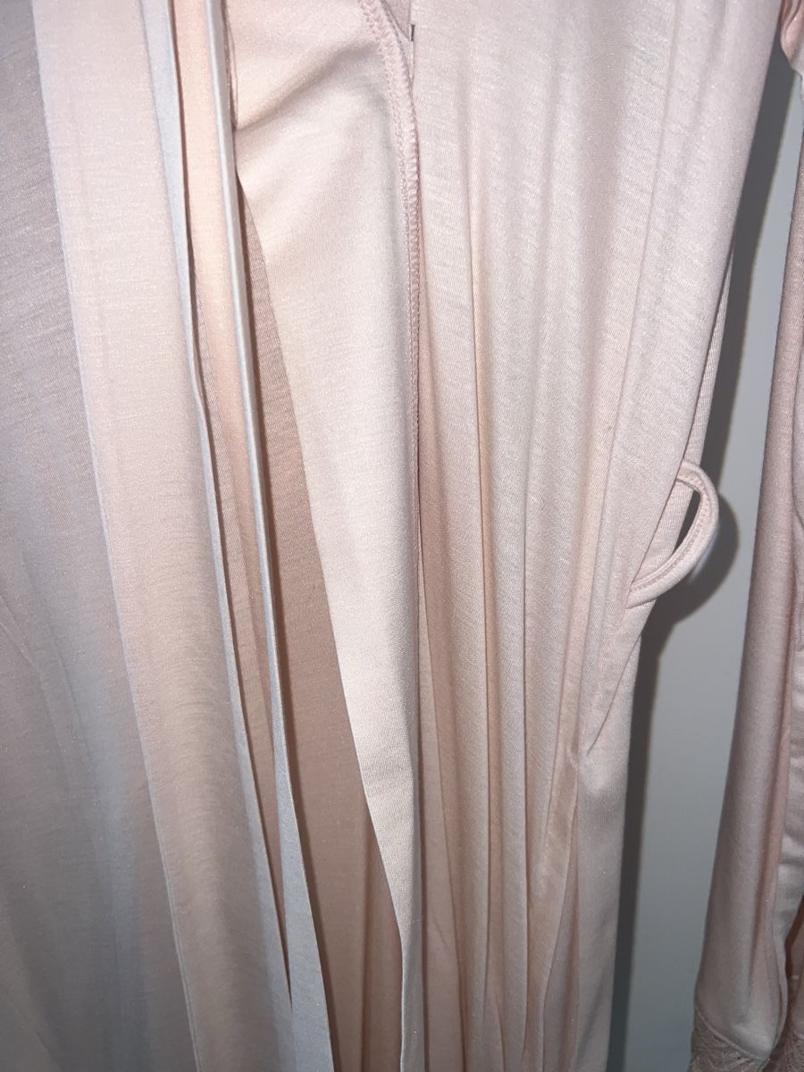 Hanro Negligees & Pyjamas: Morgenmantel HANRO XL neu – Neu (gemäss Beschreibung) aus Dornach von samuti 1