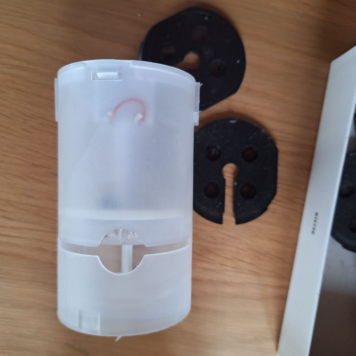 Lampes: Echtwachs Lampe mit wechselndem Lichteffekt – D'occasion à Hettenschwil par Schneuggi2