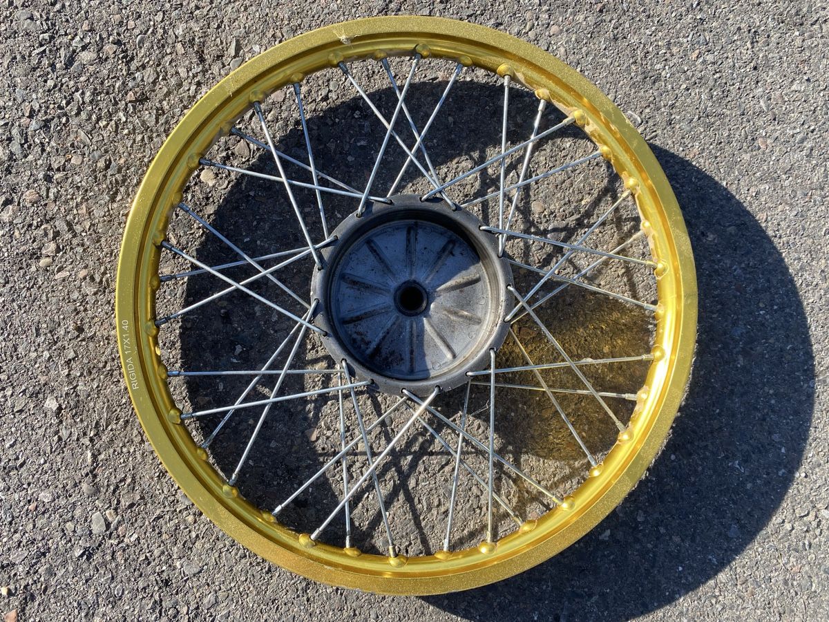 Piaggio Jantes: Piaggio Speichenfelgen, Speichenräder – D'occasion à Klingnau par Xtreme634 3