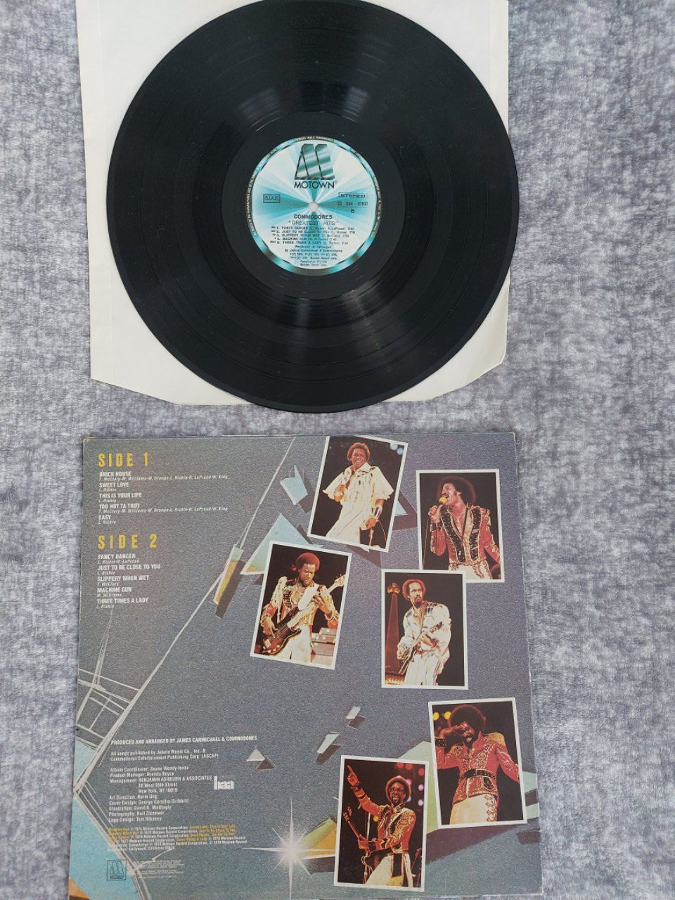 Dischi in vinile: Commodores - Greatest Hits - Vinyl – Usato da Pambio Noranco venduto da TREBORLOP 1