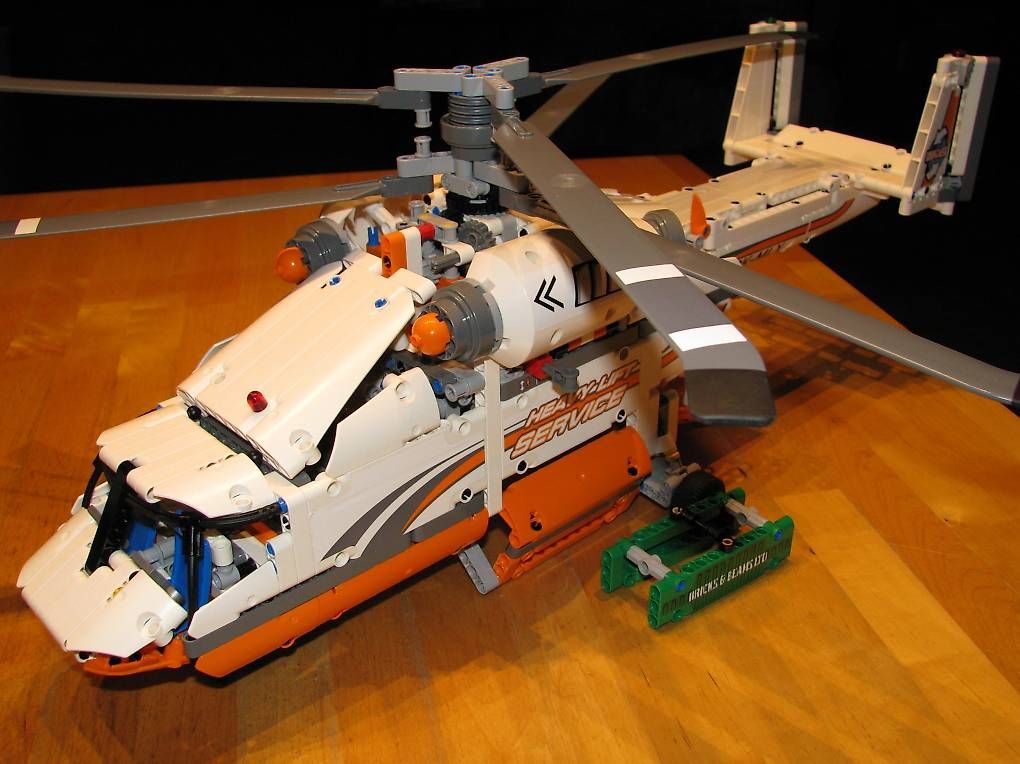 Lego Spielzeuge: Lego Technik 42052 Schwerlasthubschrauber – Gebraucht aus Wangen b. Olten von Binggeli4 1