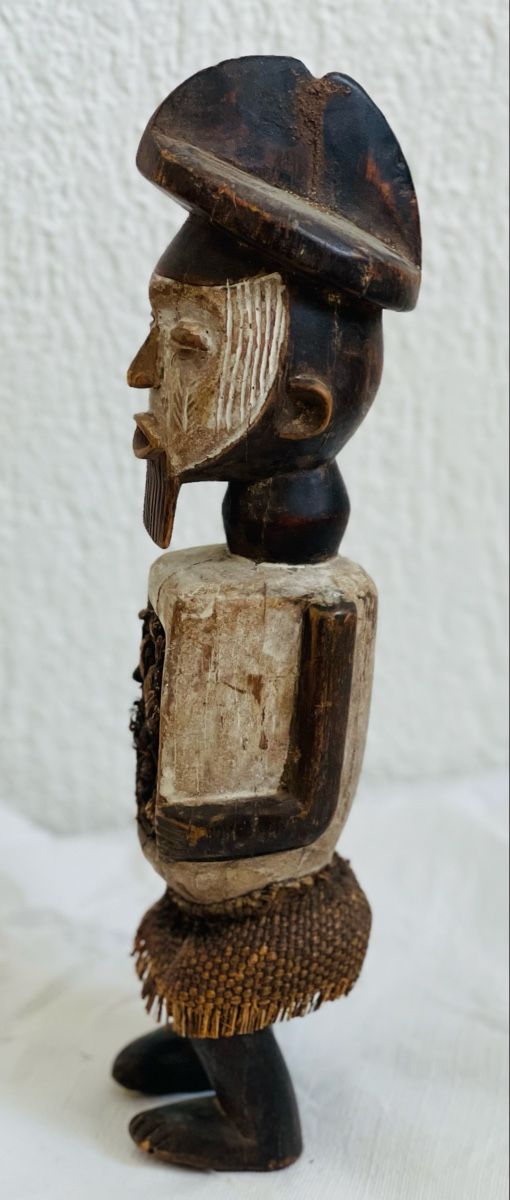 Sonstige Antiquitäten & Kunst: Masque rituel africaine pièce unique. – Gebraucht aus Zürich von Ndzinga 1