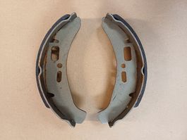 Vespa Cosa 125-150 Jg. 89-97  Bremsbackensatz hinten Neu