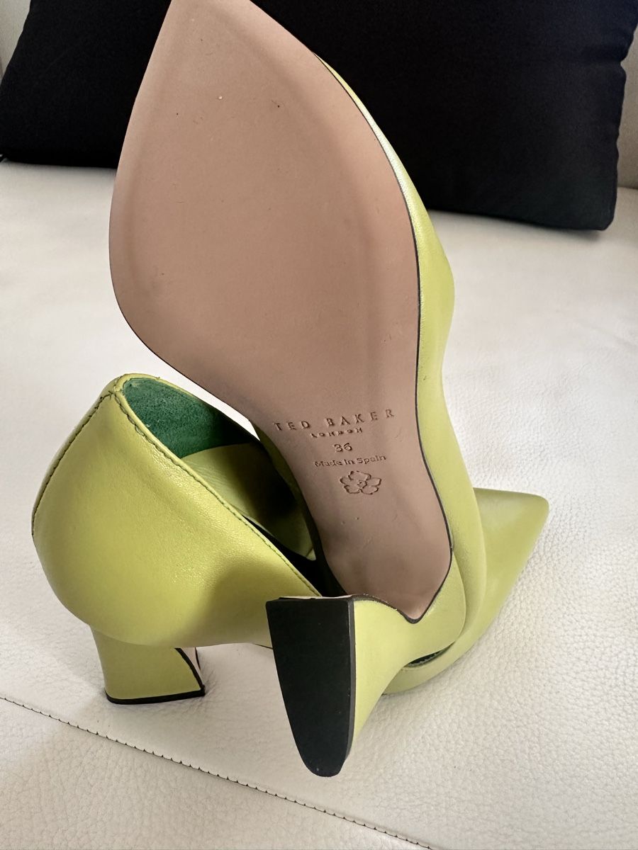 Ted Baker Damenschuhe: Escarpins Ted Baker, cuir ,Taille 36, comme neuf! – Neu (gemäss Beschreibung) aus Vuippens von ale_6gkb 6