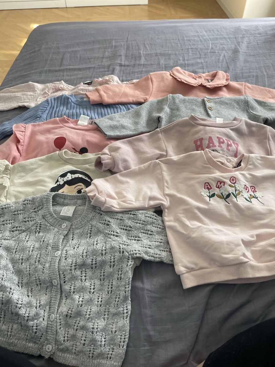 Kleiderpakete & -sets: Lot de 46 vêtements taille 6 mois – Gebraucht aus Boncourt von sev_r66z 4