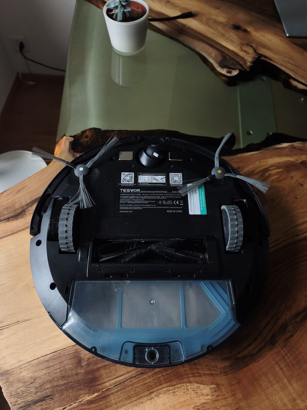 Aspirateurs & Accessoires: Saugroboter Tesvor X500 – D'occasion à Zürich par mpr_2s9g 2