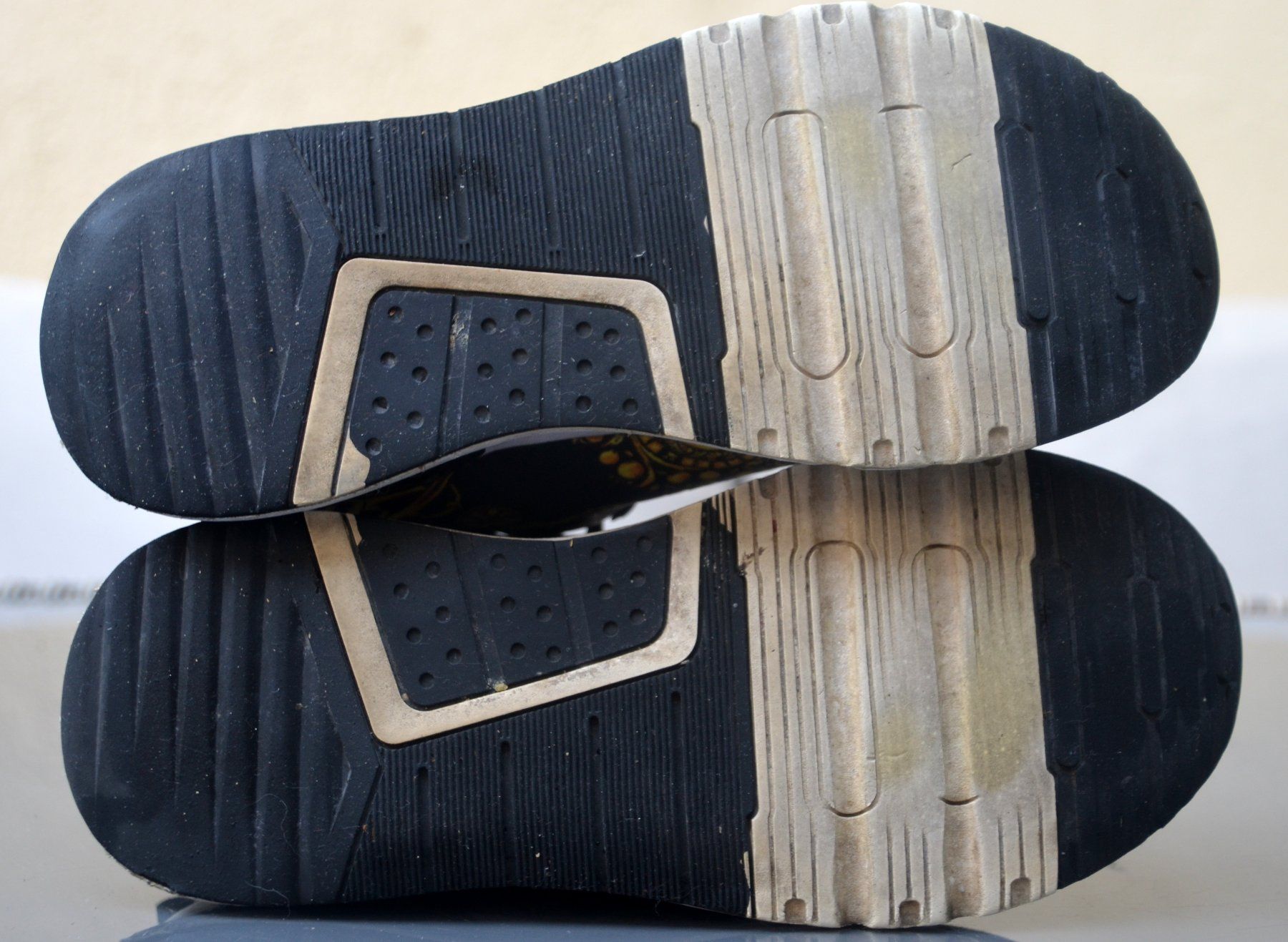 Versace Scarpe da uomo: Versace Jeans Couture Snakers 41,5 – Usato da Collonges venduto da arashee 4