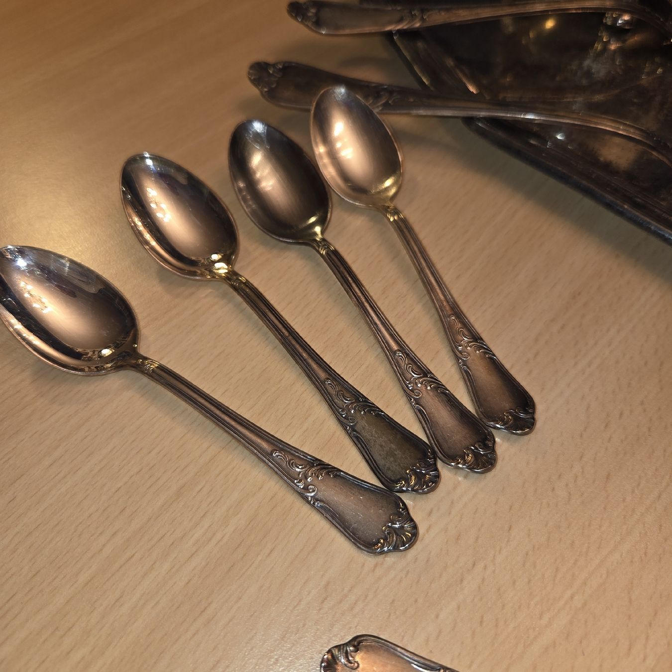 Set di piatti: Leonard Silberplatte Kaffee Service Set, 20 teilig. – Usato da Kriens venduto da gra_fhn7 8