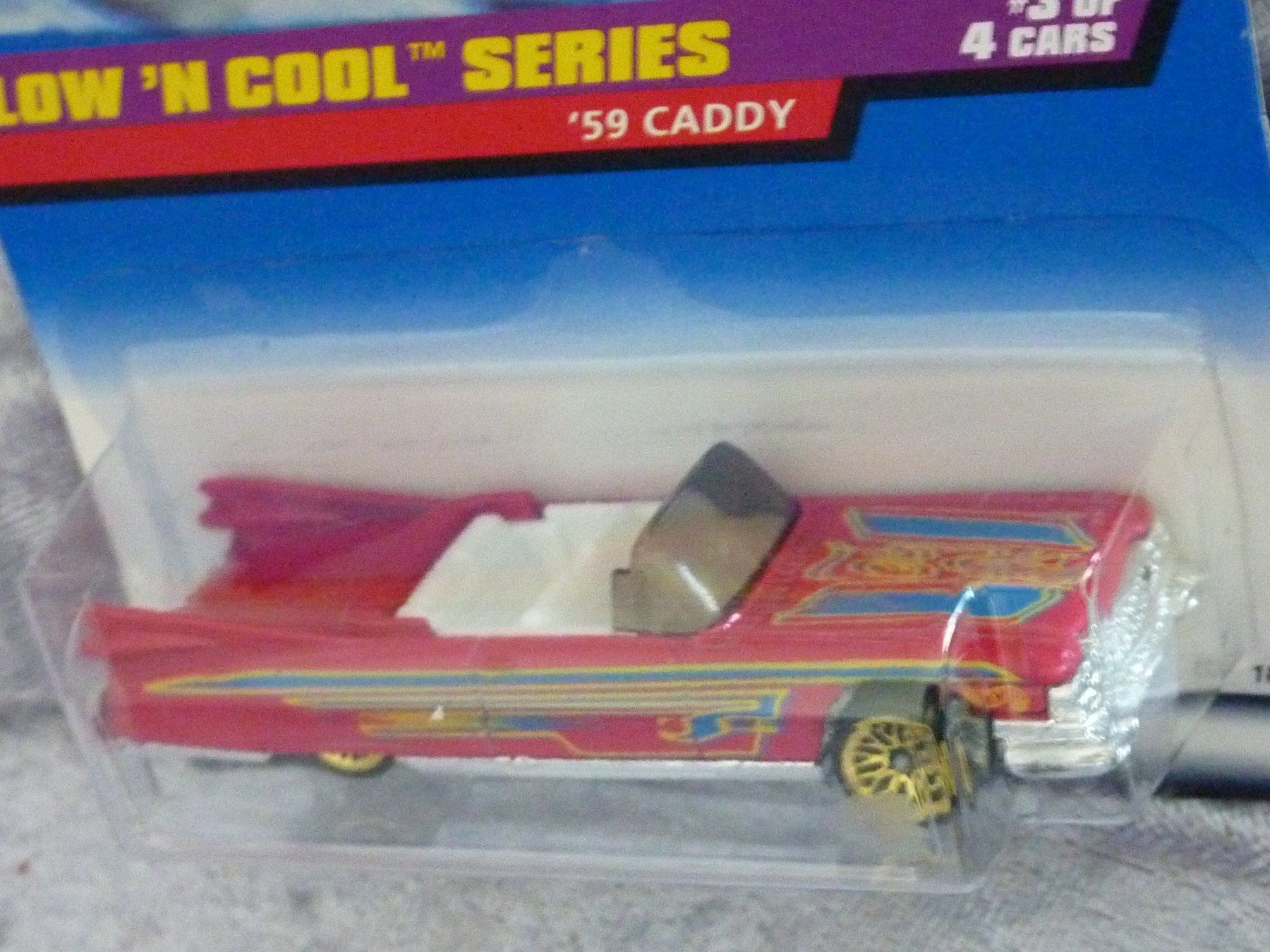 Hot Wheels Modellini d'auto: Caddilac Convertible rot 1959  1:64 – Nuovo e nell'imballaggio originale da Dürrenäsch venduto da Cobra1ch 2