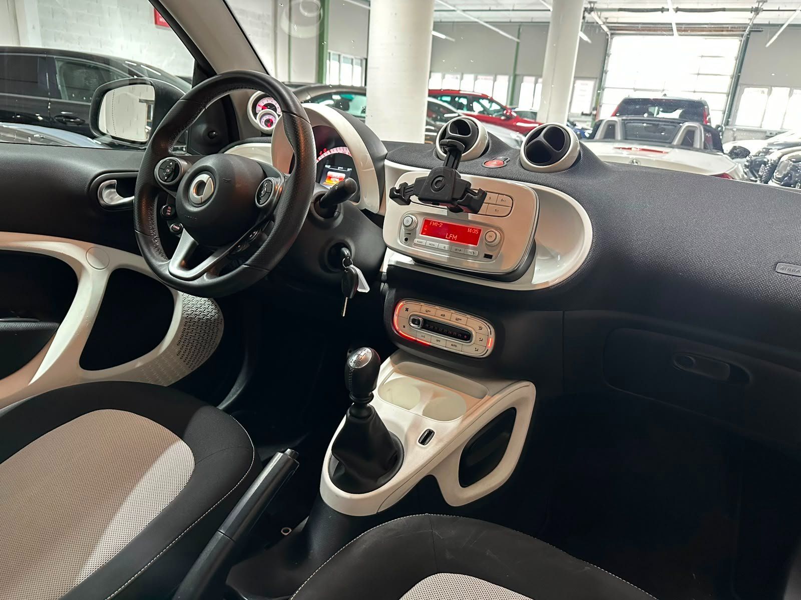 Smart Autos: SMART fortwo – Gebraucht aus Aclens von sobacopeludo 3