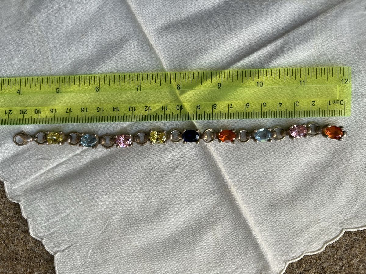 Armbänder & -reifen: Armband Silber mit Glassteinen – Gebraucht aus Birsfelden von Exclusivity