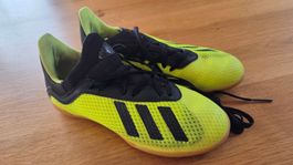 Adidas Hallenschuhe Gr.33
