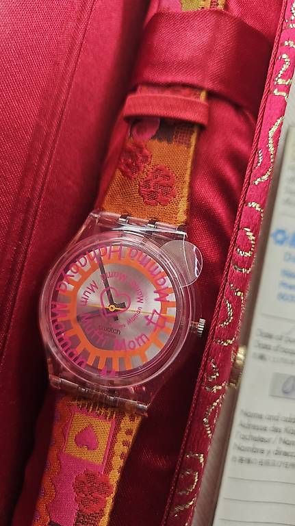 Montres: Neue Swatch Uhr – D'occasion à Mellingen par Louisam