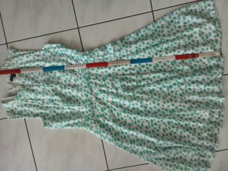 neuw. angesagtes tupfen Kleid MORE & MORE Grösse 34(36)