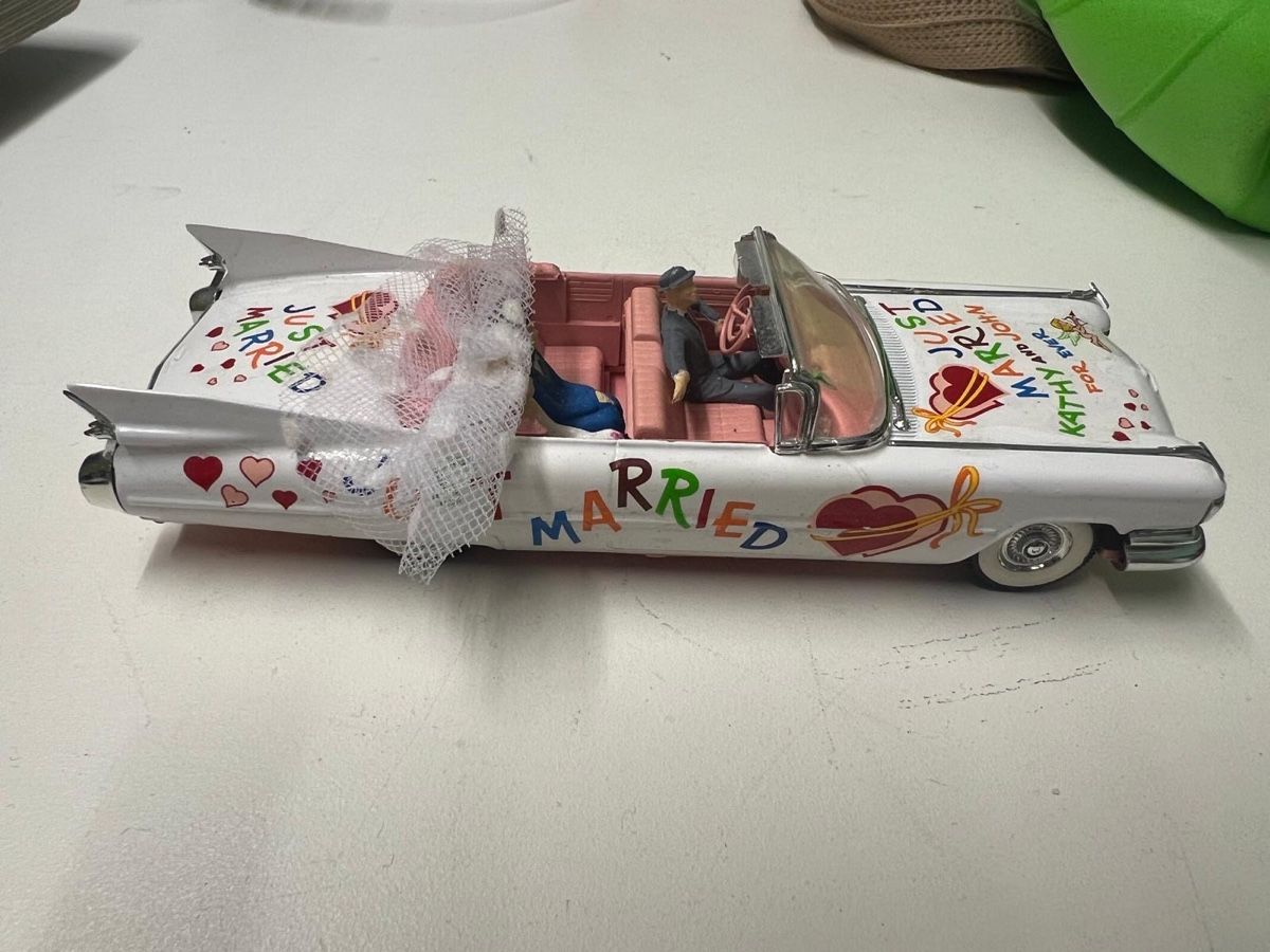 Alle Dekorationen: Dekorationsauto Hochzeit weiss Cabriolet "Just Married" – Gebraucht aus Otelfingen von Schnydi_88
