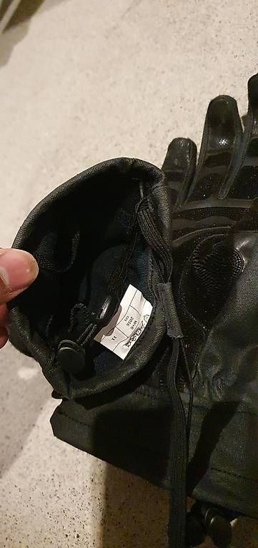 Guanti & manicotti: Tactical Handschuhe mit Polsterung und Grip – Usato da Rupperswil venduto da pir_6kfb 1