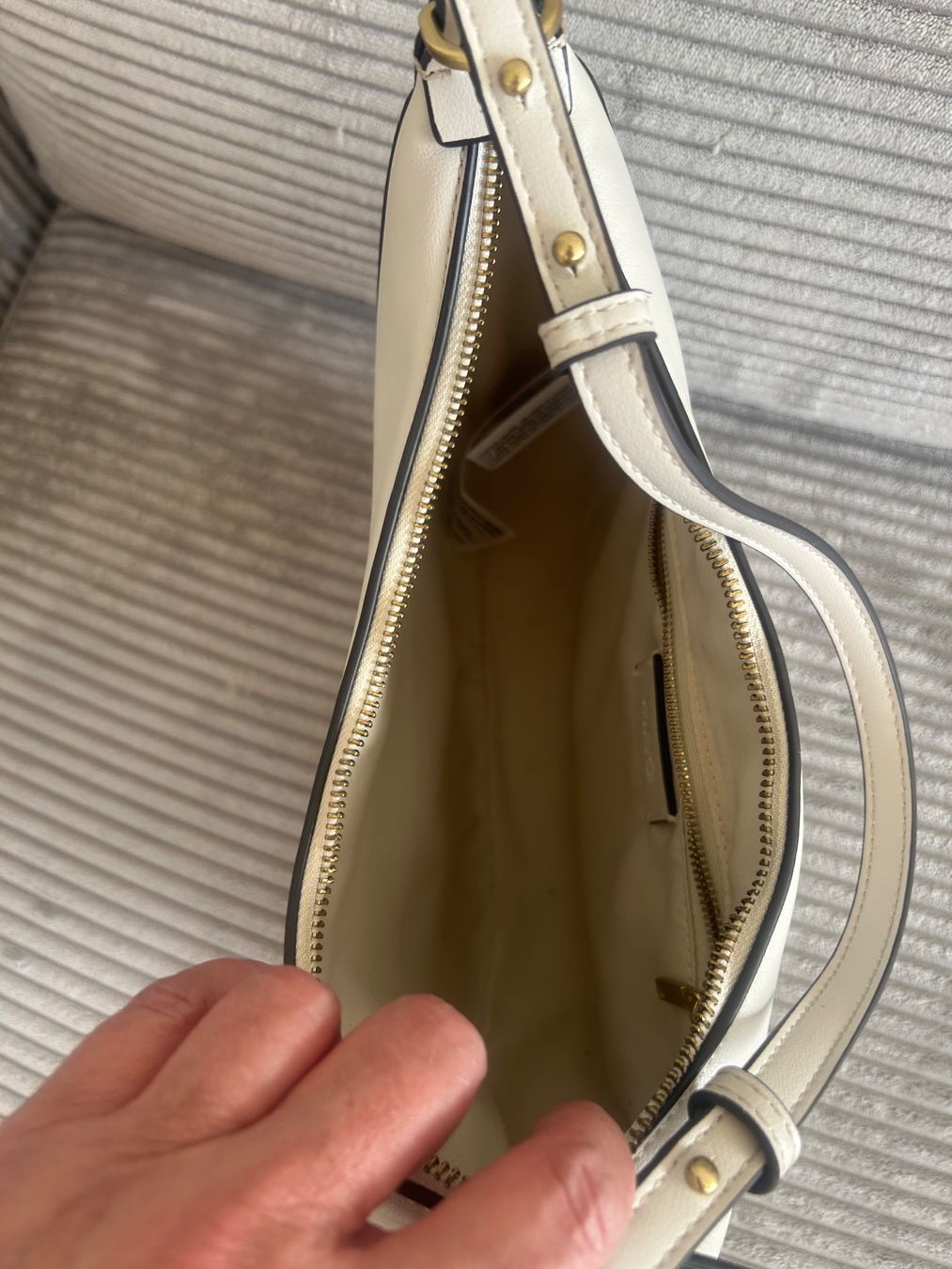 Mango Taschen für Damen: Sac Mango – Gebraucht aus Courrendlin von loko2910 4
