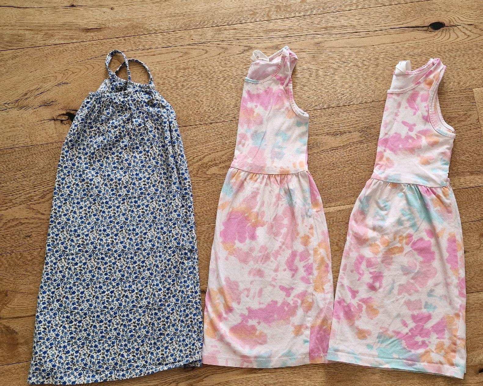 H&M Lotti & Set di vestiti: Sommer Kleid set 110/116 – Usato da Emmenbrücke venduto da Nadmorebiti 3