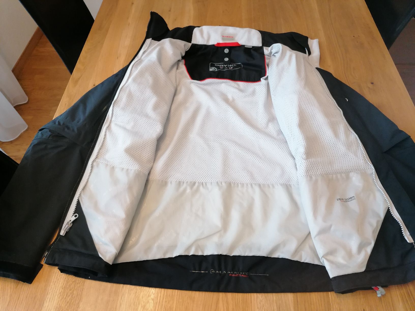 Mammut Giacche: Mammut Jacke  – Usato da Adliswil venduto da Romanista1927 5