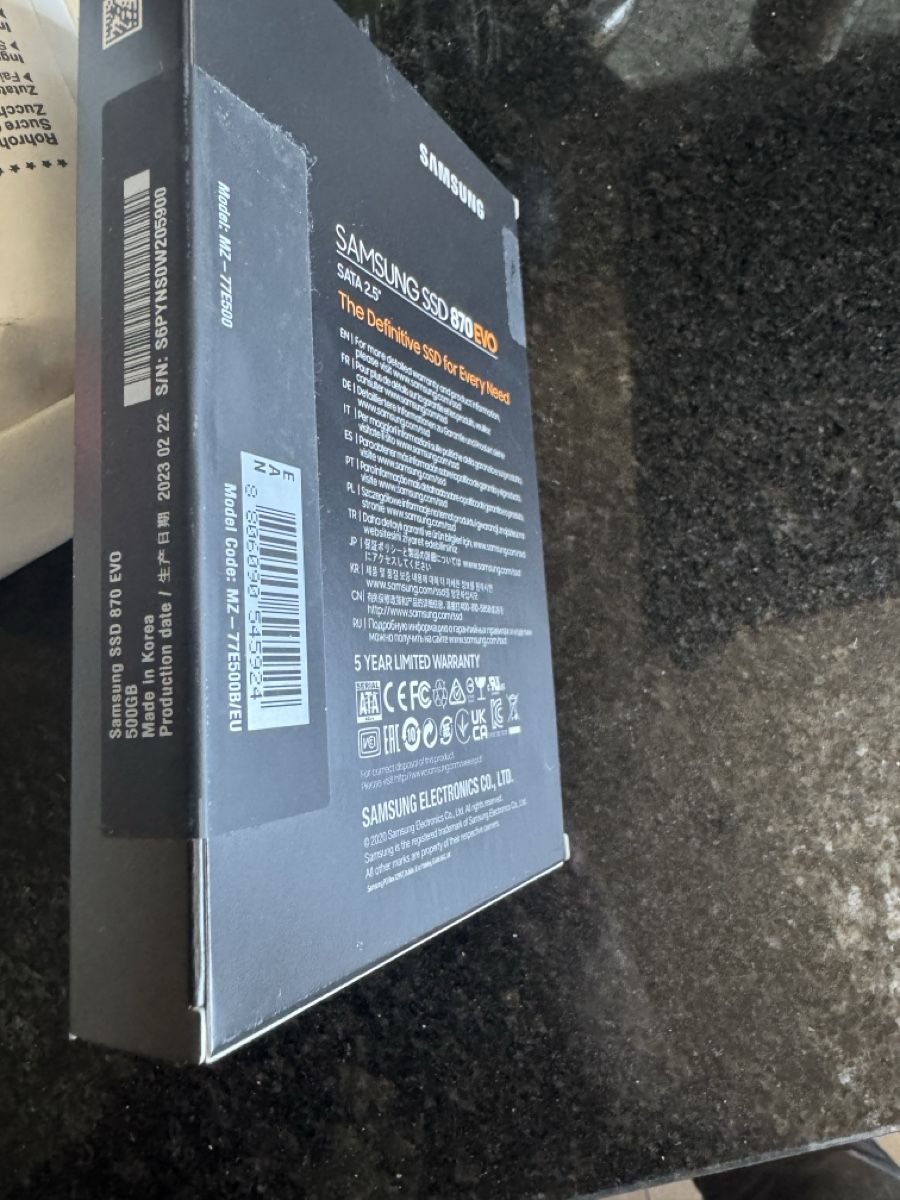 Samsung Dischi rigidi: Samsung SSD 870 EVO – Nuovo e nell'imballaggio originale da Pfäffikon SZ venduto da Mampf4 2