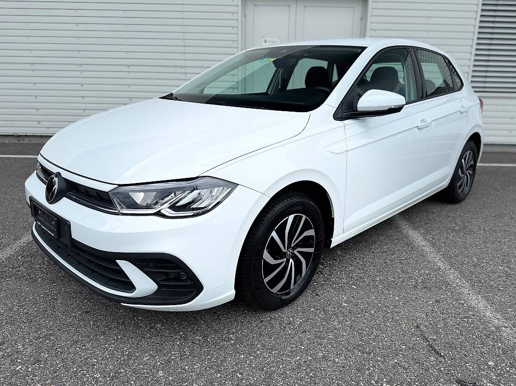 Autos: VW Polo 1.0 TSI – Neuf avec emballage d'origine à Schötz par LNP 1