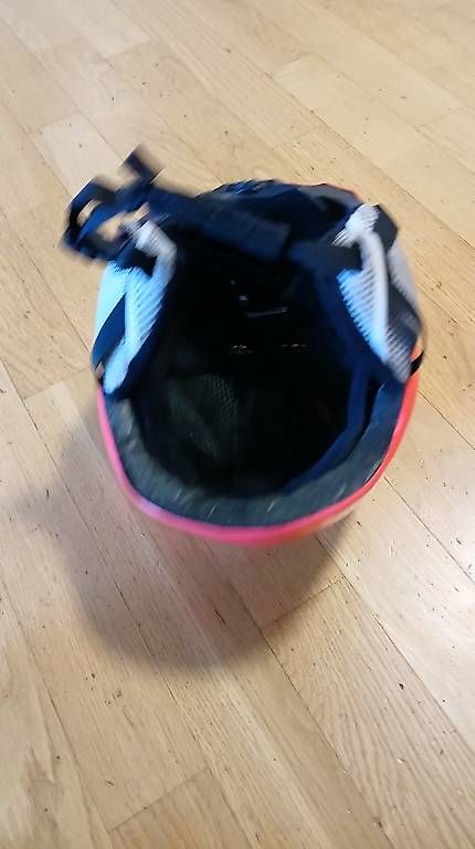 Caschi: Skihelm Giro gr. S – Usato da Bern venduto da dmanci 3