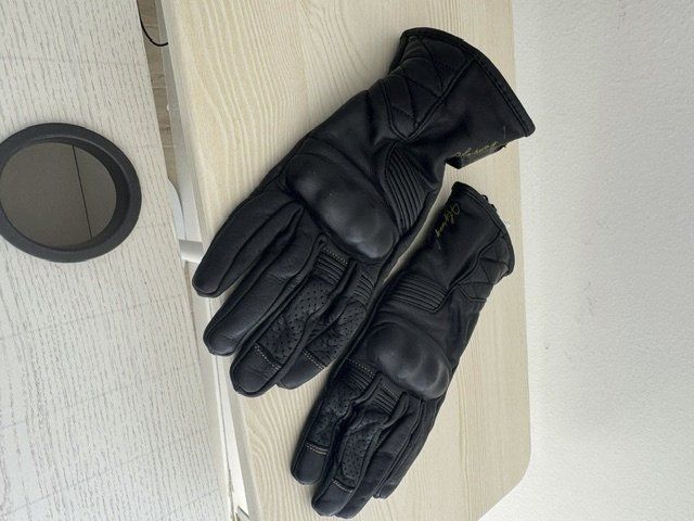 Handschuhe & Handstulpen: MOTORRAD HANDSCHUHE DAMEN ORIGINAL – Neu (gemäss Beschreibung) aus Opfikon von onlineschweiz