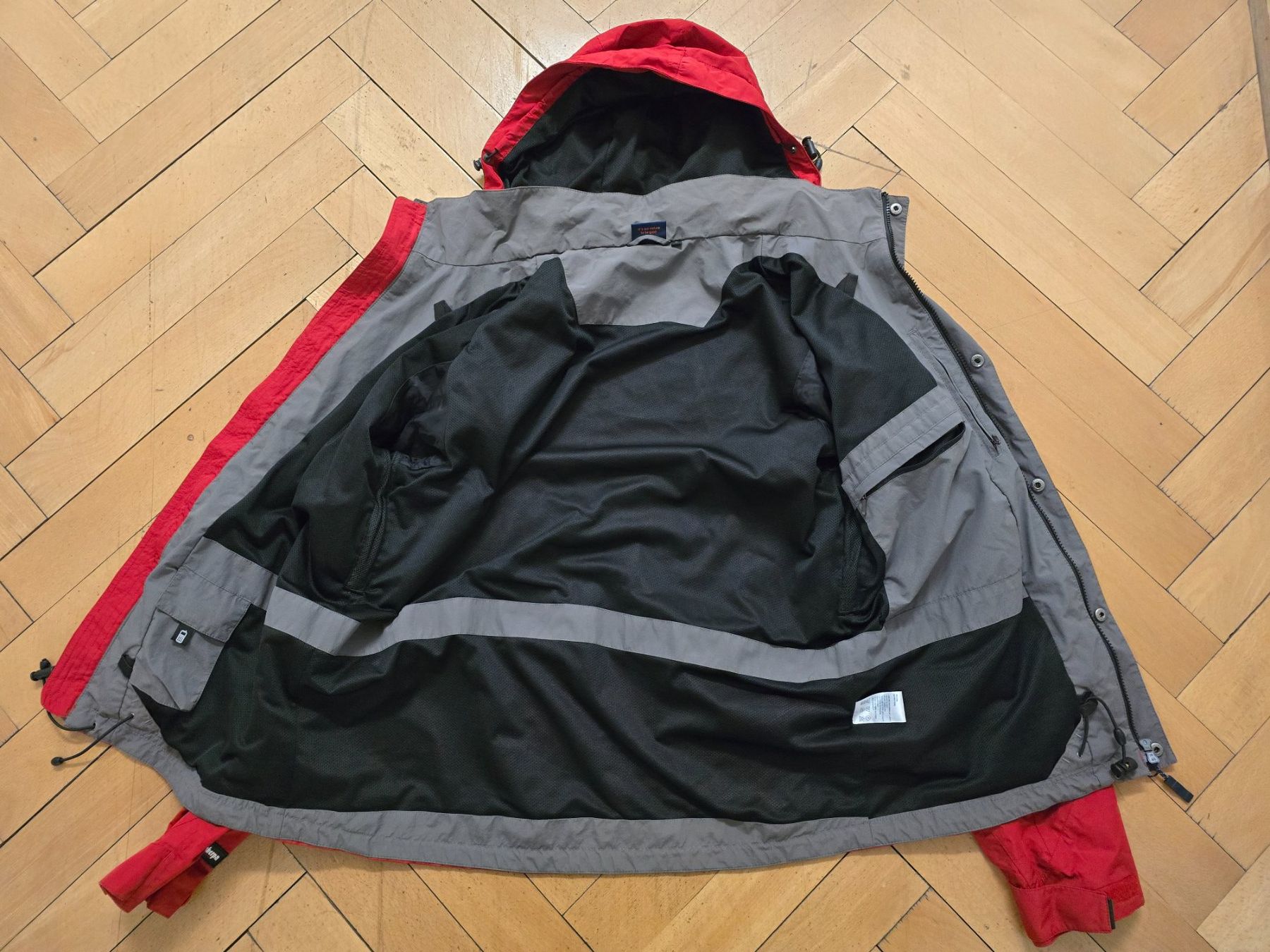 Sherpa Giacche: Sherpa Jacke Grösse L – Usato da Schönenwerd venduto da Chez_Mimi 2