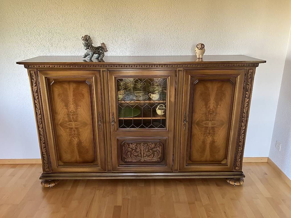 Buffets: Magnifique buffet en bois – D'occasion à Düdingen par chi_7j5l