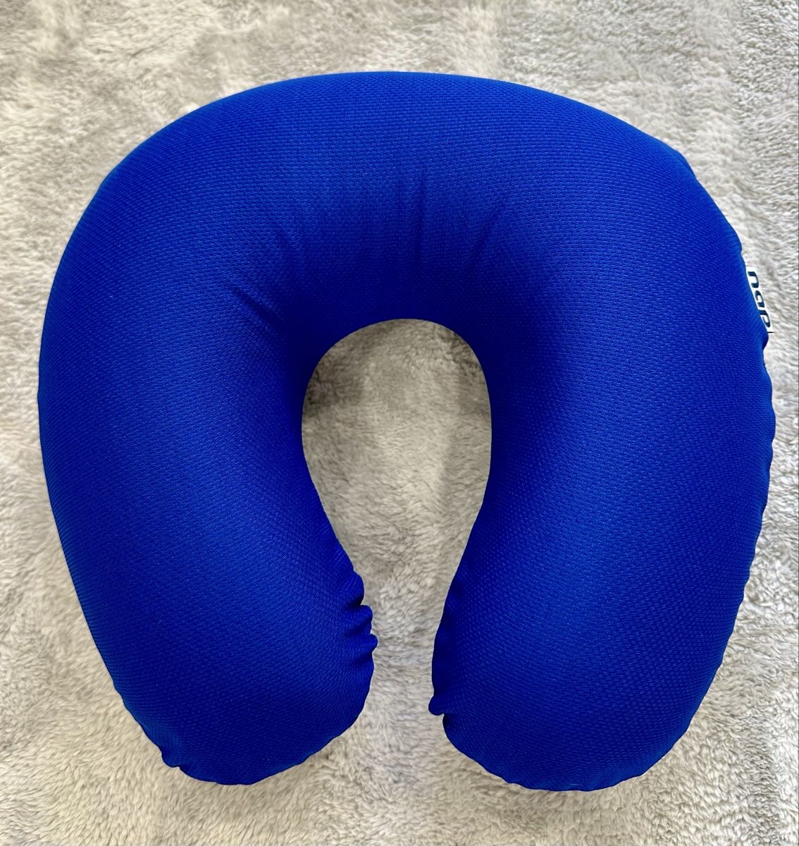 Kissen: COUSSIN TRAVEL NAP NEW – Neu und originalverpackt aus Neuchâtel von m20004