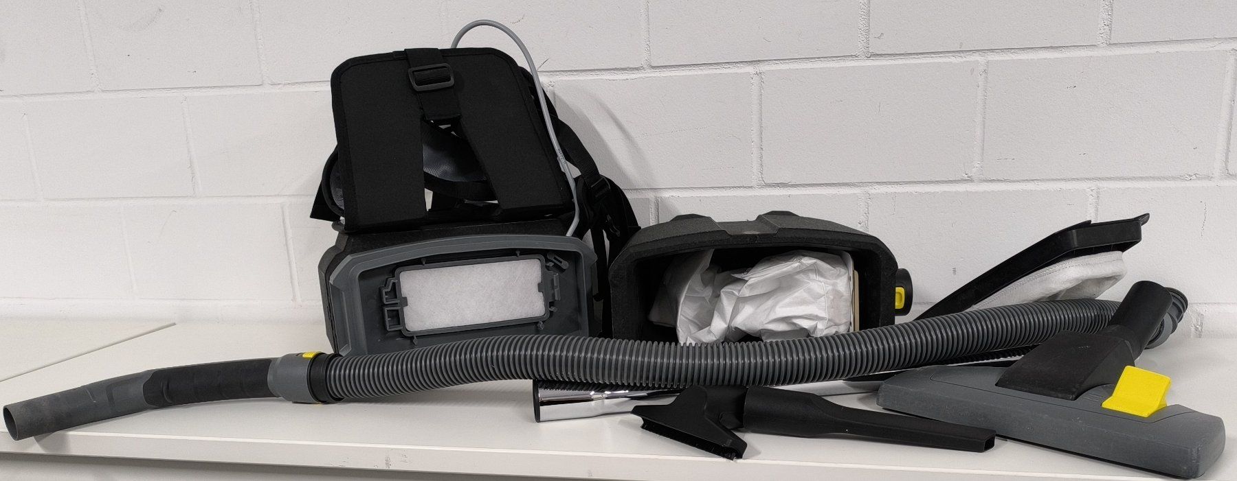 Kärcher Aspirapolveri & Accessori: Rucksacksauger - Akku von Kärcher – Usato da Rüti ZH venduto da Restwert_Rueti_ZH 2