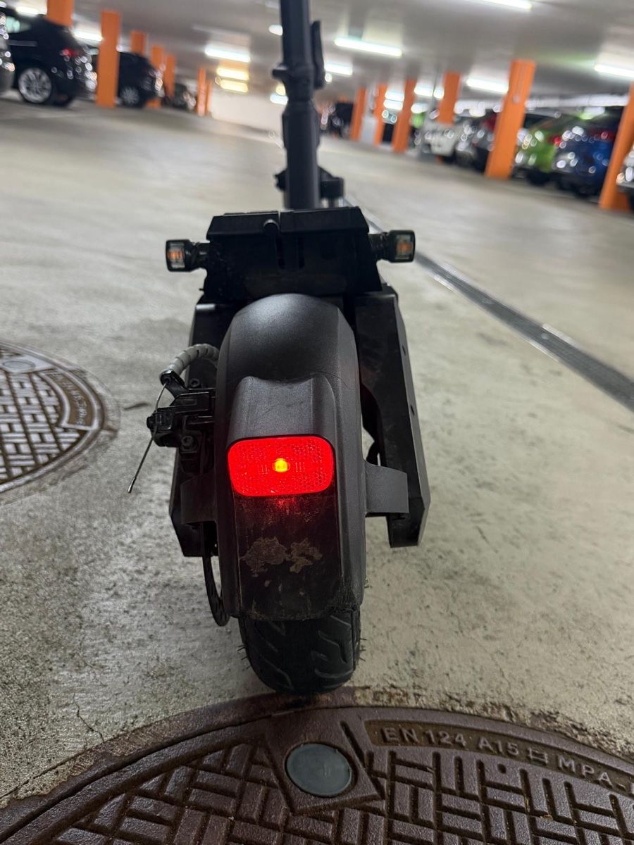 VMAX Kickboard: VMax e-Scooter VX2 Hub. 70km Reichweite  – Usato da St. Gallen venduto da SYu_1122 2