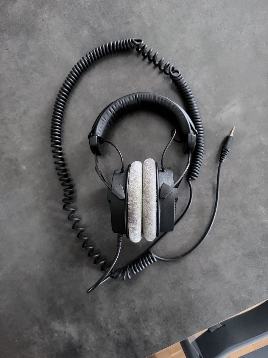 Beyerdynamic Cuffie: Kopfhörer Beyerdynamic DT 990 Pro 250 Ohm gebraucht – Usato da Fislisbach venduto da gaiti92
