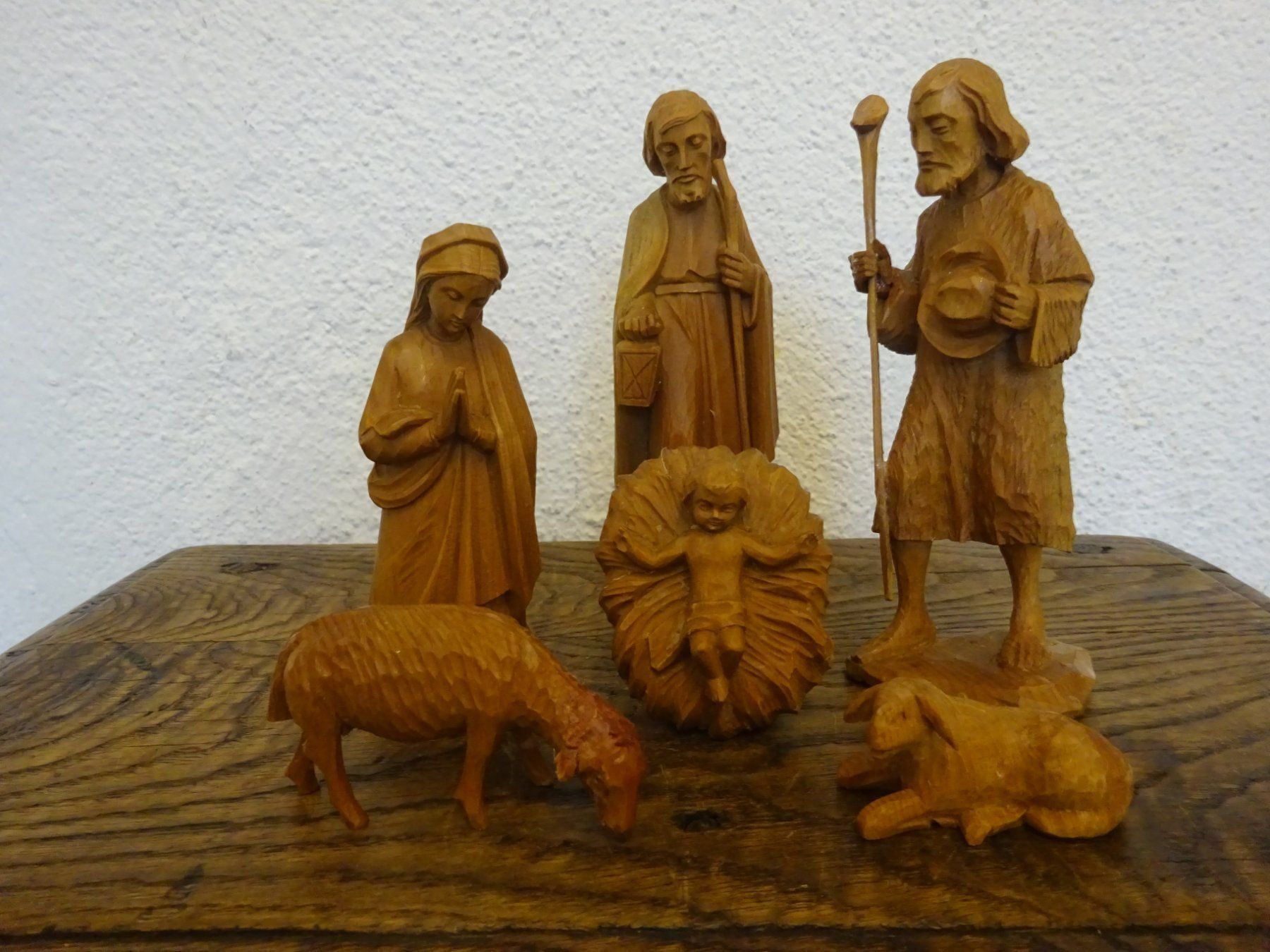 Sculture & Statue: 6x Holzfiguren antike Krippe – Usato da Esslingen venduto da eintagammeer 2