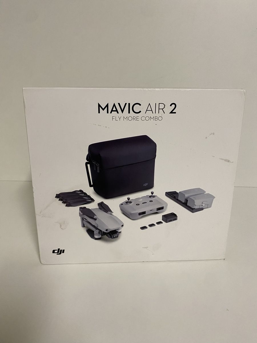 DJI Modellismo RC: Mavic Air2 Fly More Combo – Nuovo (secondo la descrizione) da Schlieren venduto da Selfish0