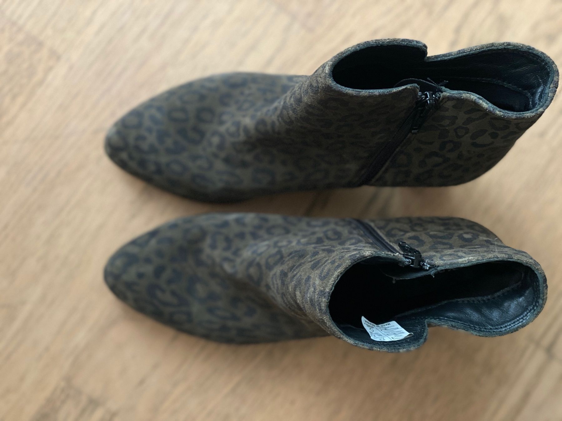 Scarpe da donna: Wildleder Stiefelette Gr. 38, NEU, Ankle-Boot, Khaki – Nuovo (secondo la descrizione) da Zürich venduto da methee1107 2