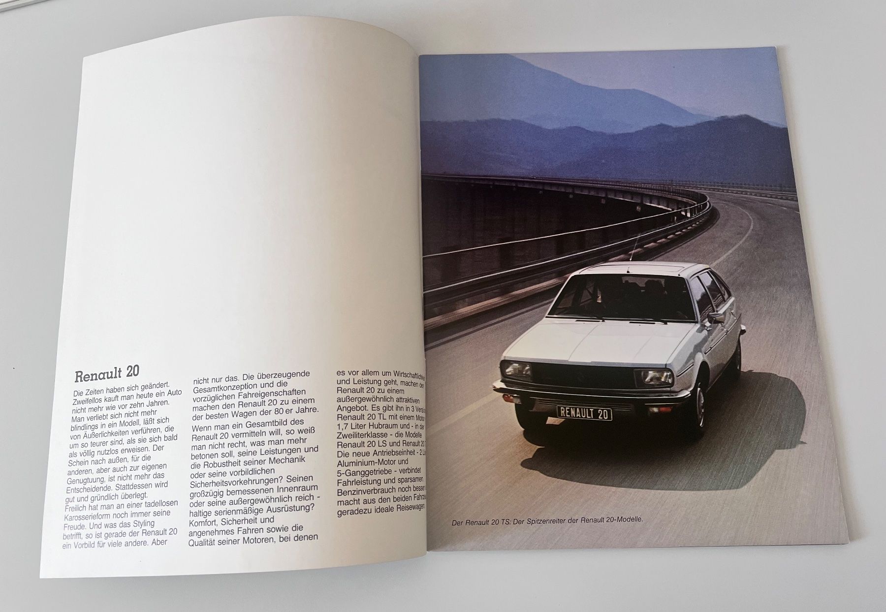 Renault Documents: RENAULT 20 Verkaufsprospekt – D'occasion à Münchenbuchsee par Volver64 1