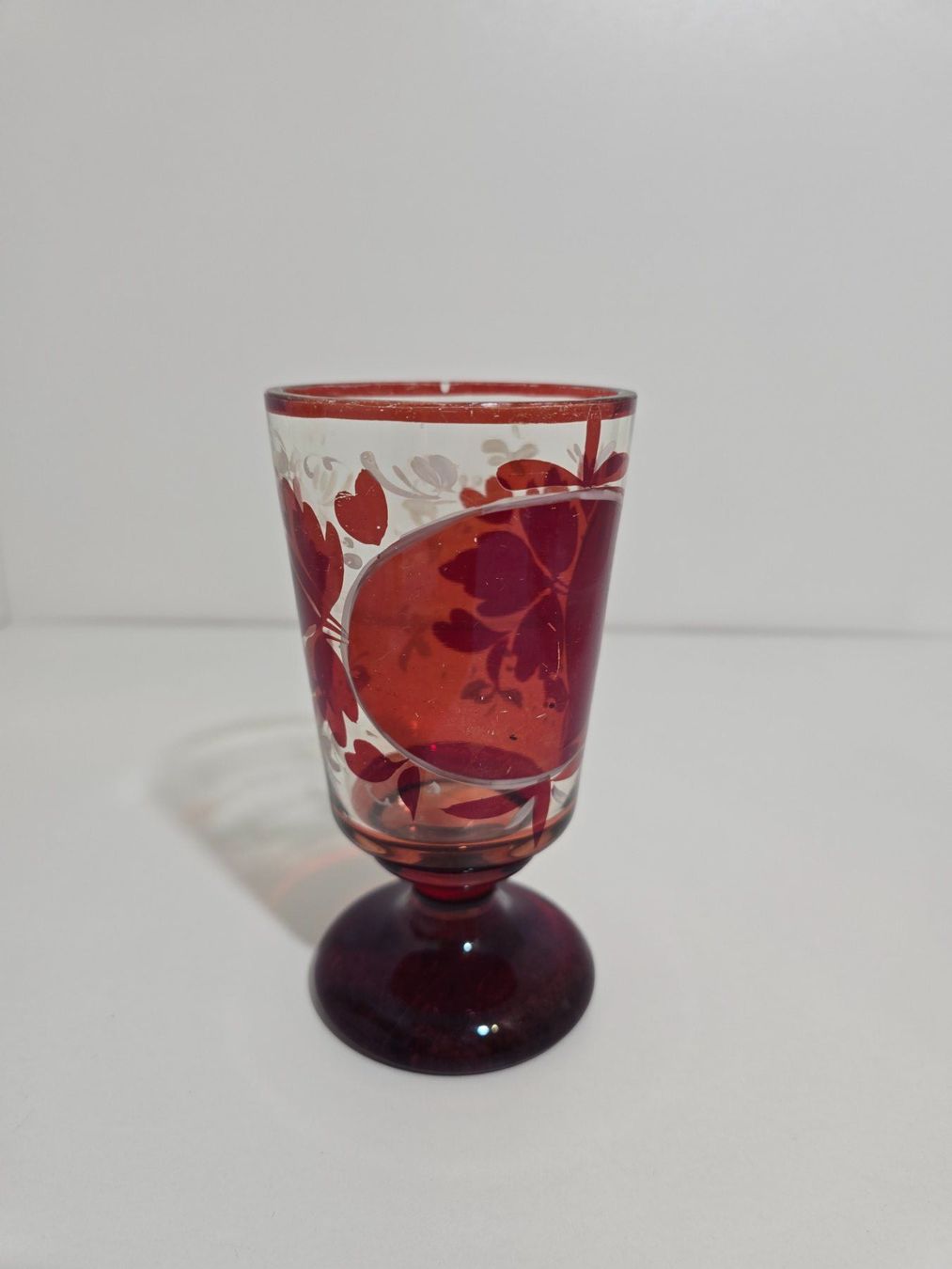 Bicchieri: Rotes Biedermeier Glas mit Blumenmuster, Antik Rubinglas – Usato da Zürich venduto da H.Orion 6