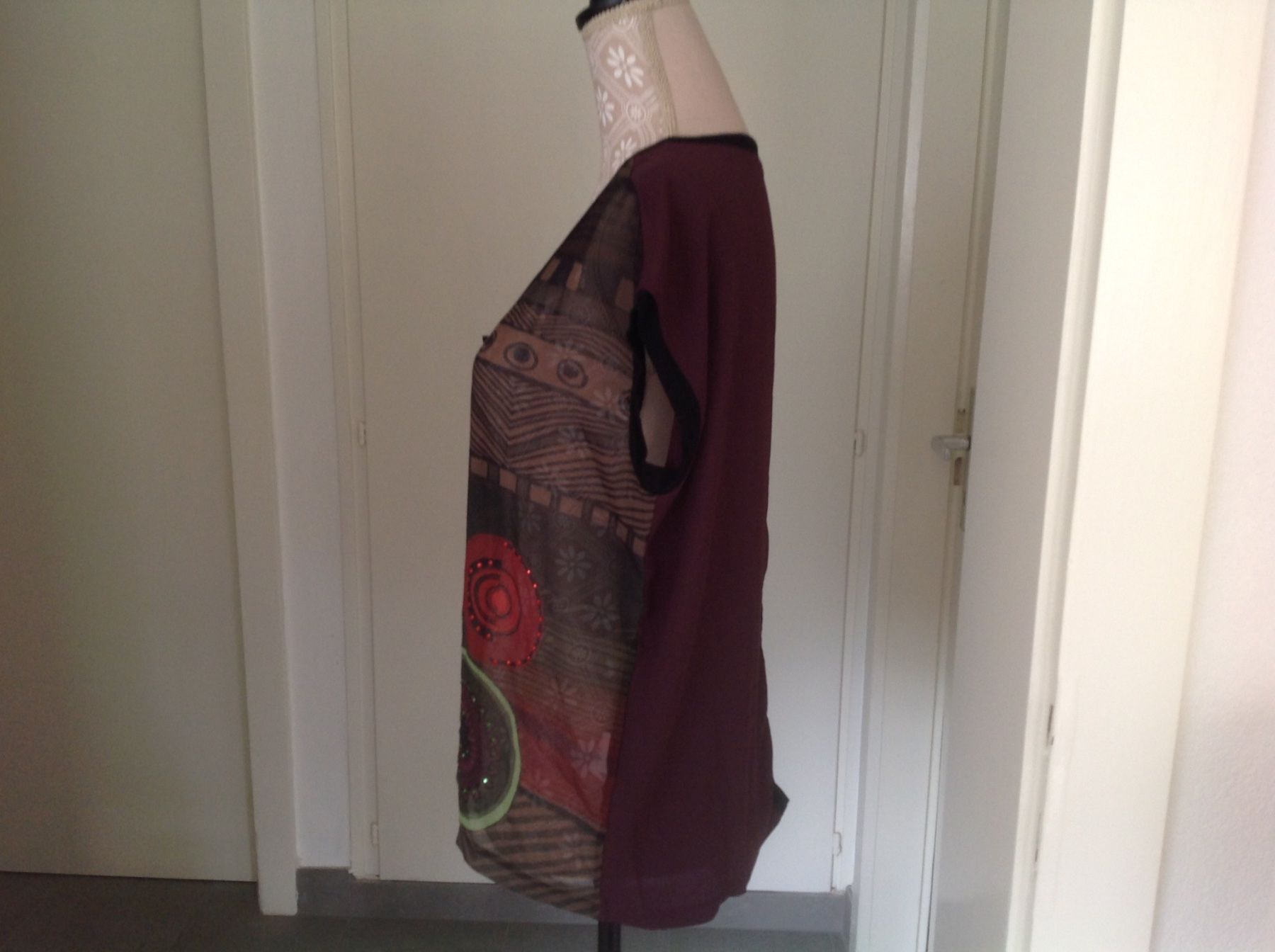 Desigual Top: Desigual - Top - S – Usato da Sion venduto da accroshoes 1