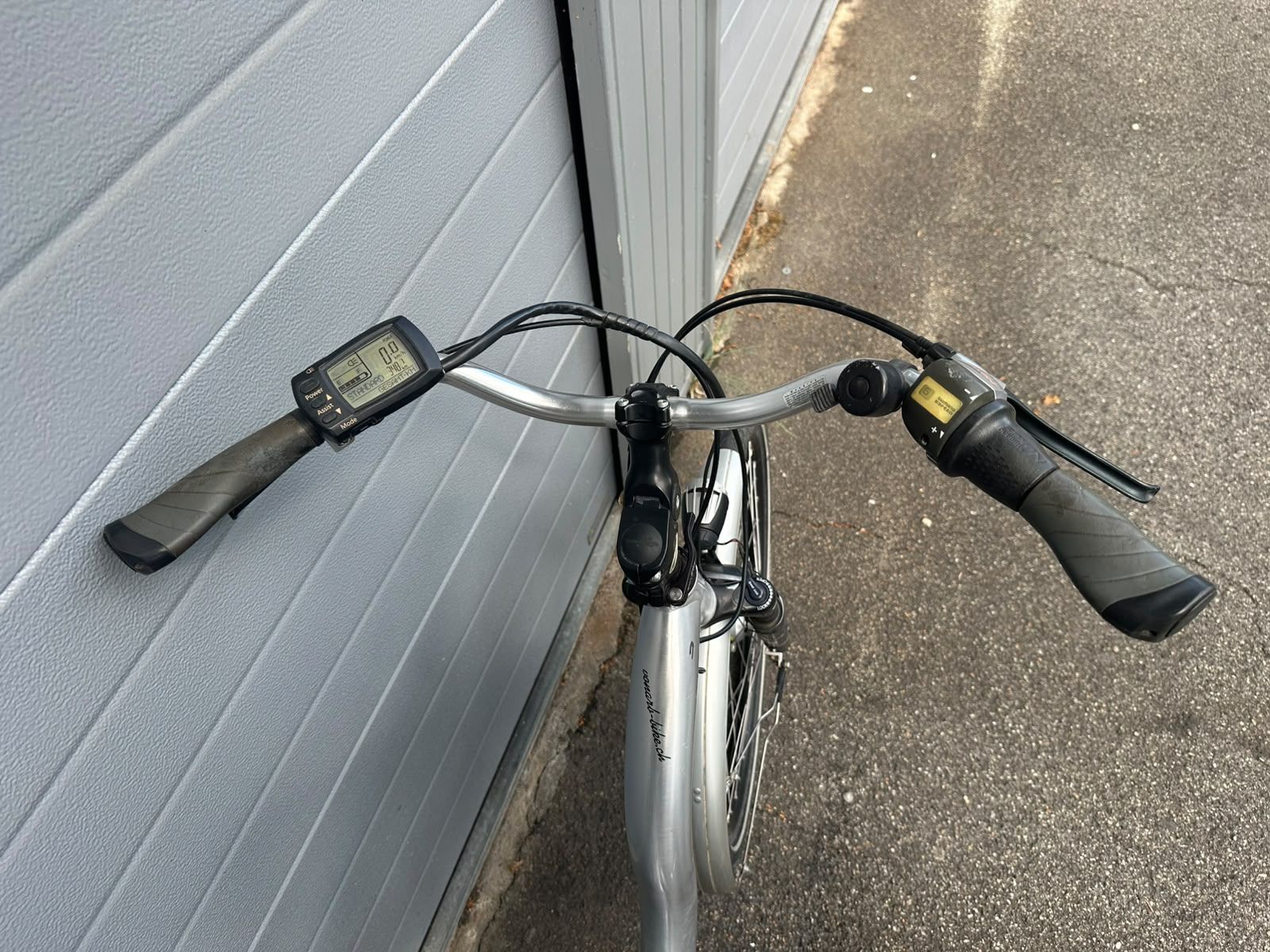 Flyer Vélos: E Velo Flyer  – D'occasion à Trimbach par kar_2m7z 5
