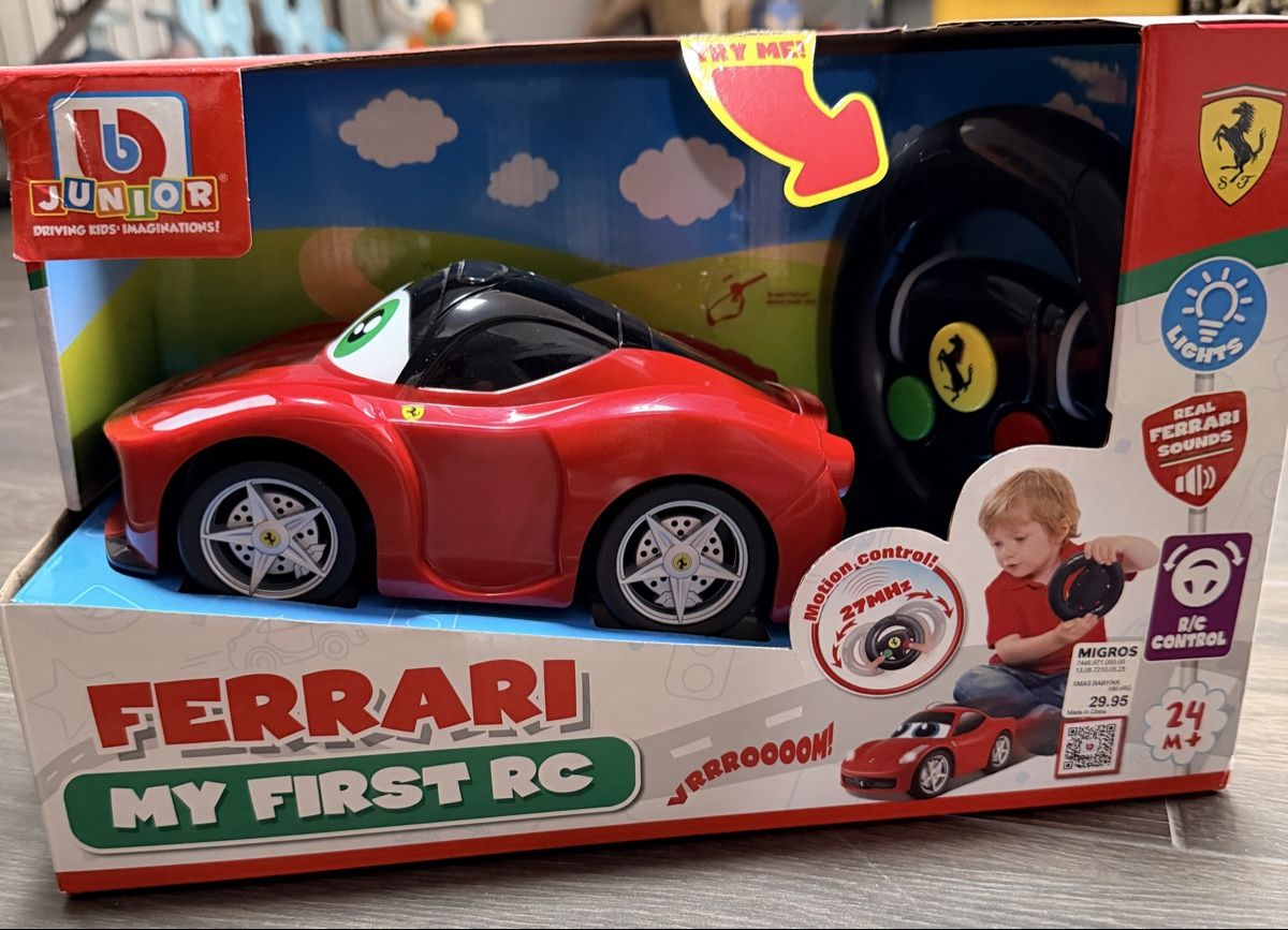 Modellismo RC: Macchinina Ferrari telecomandata nuova – Nuovo e nell'imballaggio originale da Sigirino venduto da RamonaLamboo
